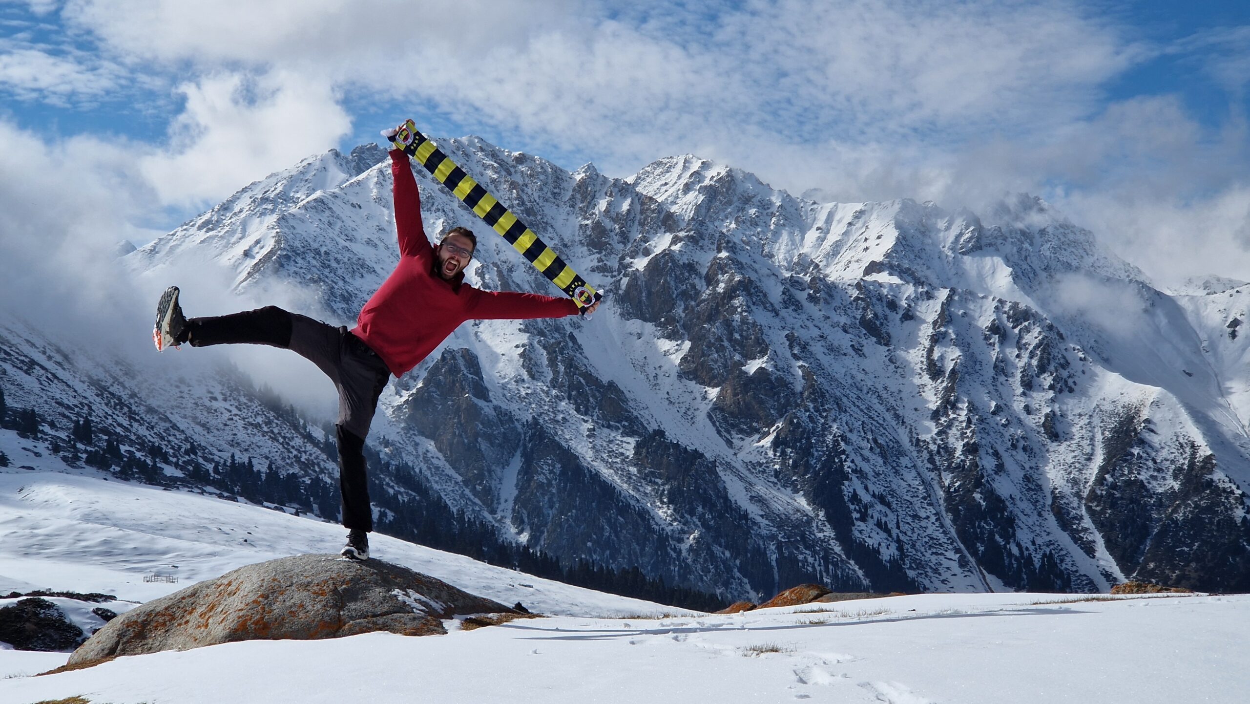 750 jours sur les routes : Robin atteint la Mongolie en stop et à pied